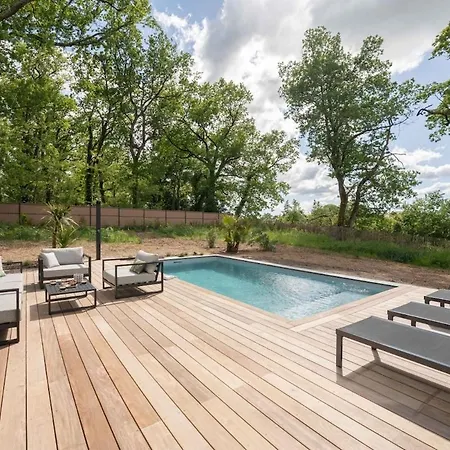 Вилла La Des Vignes Cenac