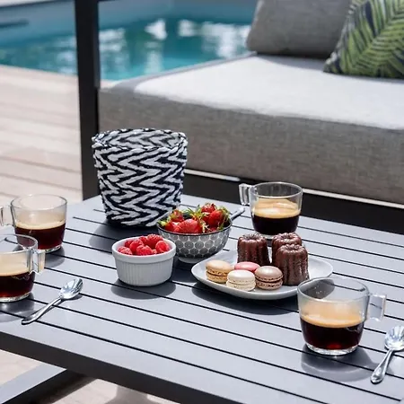 Вилла La Des Vignes Cenac