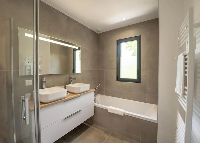 ヴィラ La Des Vignes Cénac