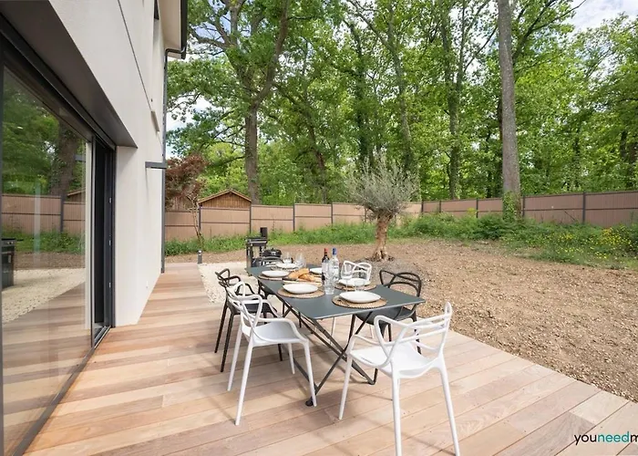 ヴィラ La Des Vignes Cénac